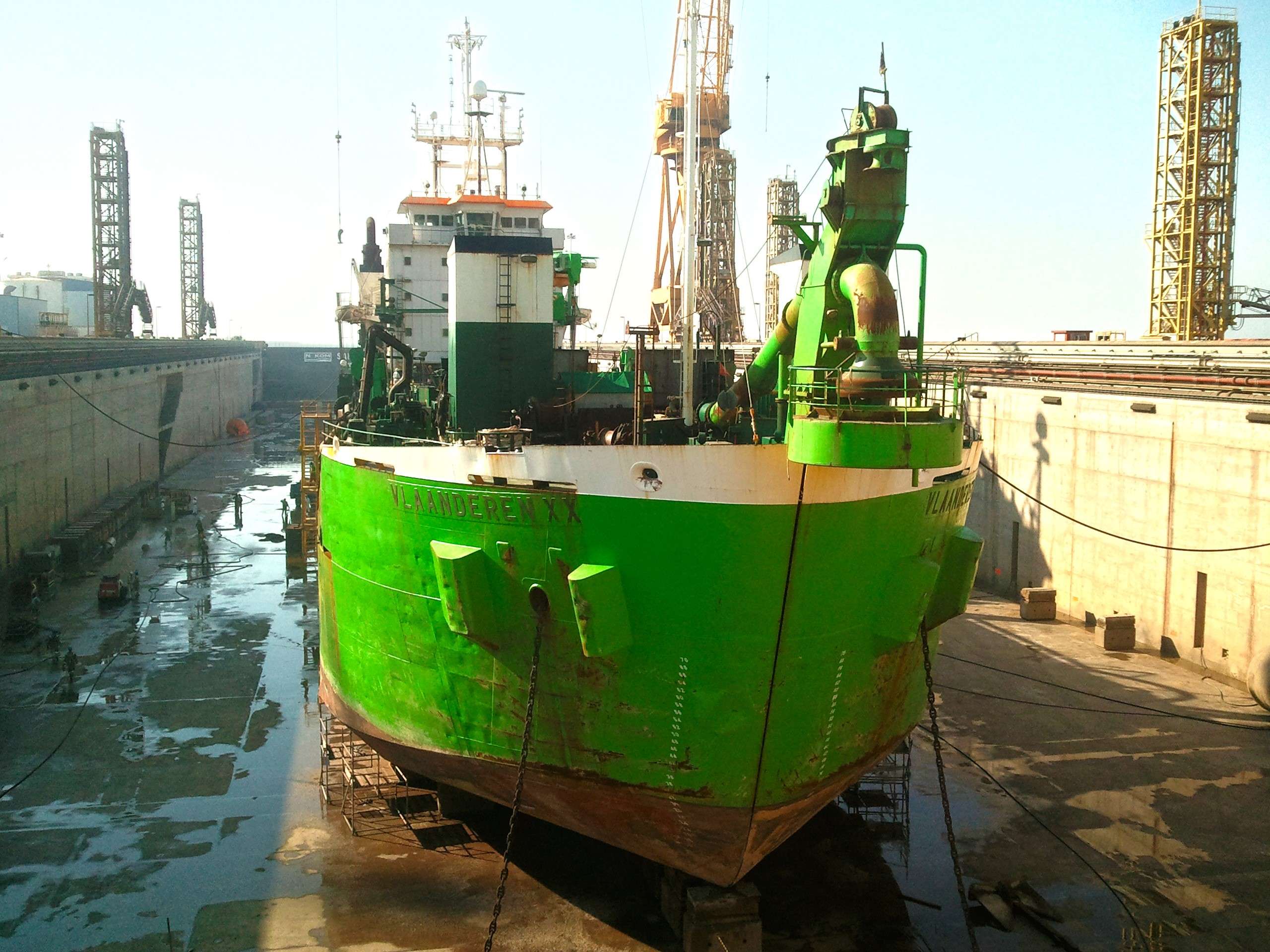 Story-3 N-KOM to carry out LNG refit project