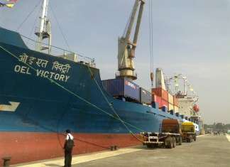 Shreyas links up Indian ports