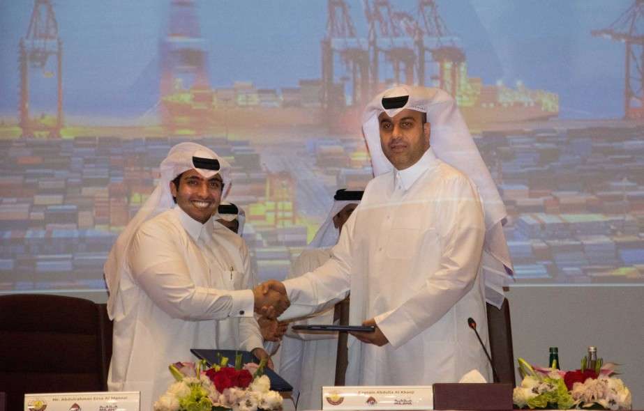 story-1 Signing of the joint venture deal between Mwani Qatar and Milaha