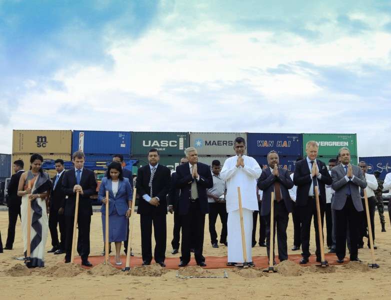 Story 8 Executives from GAC and Hemas at the groundbreaking ceremony for the new 3PL facility