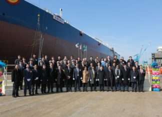 VIP guests from Bahri and HHI alongside the new VLCC, Amjad