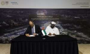 Siemens Managing Board member Roland Busch signs the agreement to establish a global logistic HQ in Dubai