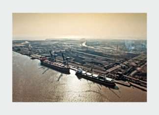 A bulk jetty at Hazira Port Terminal is to be lengthened by 1100m