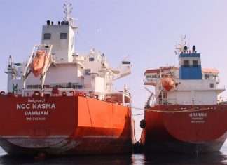 The first STS operation in Salalah harbour took place recently