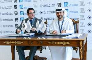 Diego Aponte of MSC and Captain Mohamed Al Shamisi of ADP signing the new 30-year concession agreement