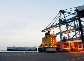 King Salman Port is operated under a long term agreement by APM Terminals Bahrain, a joint venture that is being partially floated through an IPO on the Bahrain Bourse