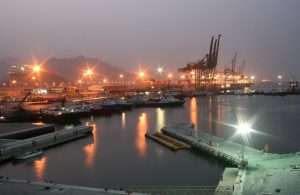 Shipping companies calling at Fujairah port will not be able to use open loop scrubbers, a recently issued advice note has confirmed