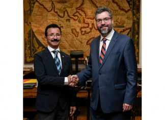 Sultan Ahmed Bin Sulayem meeting the Brazilian Minister of Foreign Affairs Ernesto Henrique Fraga Araujo
