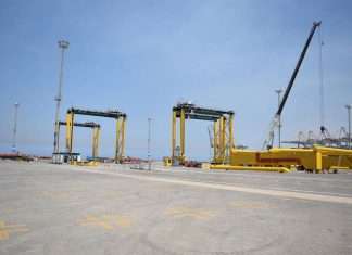 New cranes are being assembled at King Abdullah port