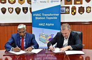 Murugan Pitchai, Managing Director Petrofac and Capt. Rado Antolovic, CEO and Managing Director of DP World’s Maritime Services Division, signing the HVAC topside construction agreement