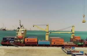 Hapag Lloyd containers being offloaded in Duqm port