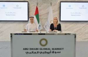 Majid Obaid bin Bashir, Chairman and Secretary General, EMAC and Linda Fitz-Alan, Registrar and Chief Executive of ADGM Courts, signing the new MOU