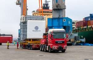Duqm port handled over-width cargoes recently on flatrack containers