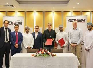 Albwardy Damen and Sohar Ports managers gather to agree the new repair workshop facility