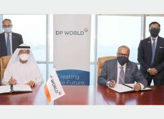 Sultan Ahmed Bin Sulayem, Group Chairman and CEO, DP World and Ramesh S. Ramakrishnan, Chairman, Transworld Group and Shreyas Shipping and Logistics Limited, signing the acquisition contract