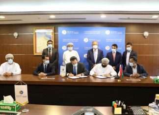 Port of Duqm executives sign the agreement with Middle East Fuji Khimji Shipping