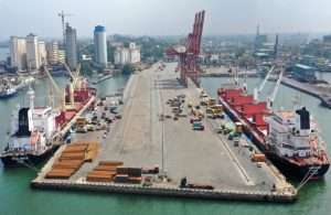 Bulk carrier with fertiliser at Colombo port