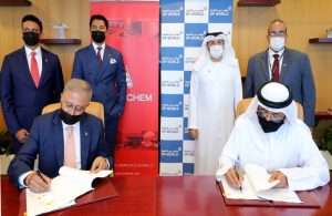 Sultan Ahmed Bin Sulayem, Group Chairman and CEO of DP World and Yogesh Mehta, CEO, Petrochem Middle East, signing the chemical terminal agreement in the presence of Abdulla Bin Damithan, CEO & Managing Director, DP World - UAE Region and Jafza.