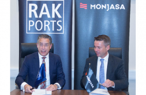 RAK Ports CEO, Roger Clasquin, and Monjasa CEO, Anders Østergaard, signing the strategic agreement in Ras Al Khaimah