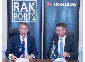 RAK Ports CEO, Roger Clasquin, and Monjasa CEO, Anders Østergaard, signing the strategic agreement in Ras Al Khaimah