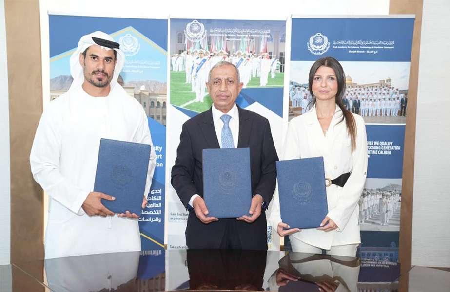 Story14 H.E. Dr. Ismail Abdel Ghaffar Ismail Farag, President of the Arab Academy for Science, Technology and Maritime Transport; Marwan Mubarak, President, YoungShip UAE; and Dr. Sinem Ogis, President and Board Member, YoungShip Turkey