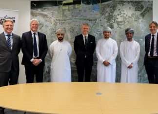 Executives from Sohar Port and Arkan Sohar Logistics signing the new CFS contract