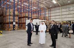 Abdulla Bin Damithan, CEO & Managing Director of DP World UAE & JAFZA, being shown around the new Boxcoworld logistics facility