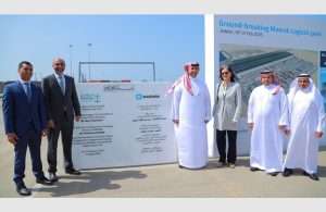 Present at the ground-breaking ceremony were His Excellency Omar Bin Talal Hariri President, Saudi Ports Authority (Mawani), Her Excellency Ambassador Liselotte Plesner, Danish Ambassador to Saudi Arabia, Abdullah Al Zamil, CEO of Zamil Construction, and Mohammad Shihab, Managing Director, Maersk Saudi Arabia