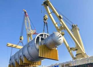 Components for the Basrah refinery upgrade project being loaded on a Jumbo-SAL-Alliance vessel