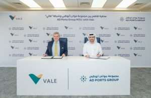 Eduardo Bartolomeo, the CEO of Vale and Captain Mohamed Juma Al Shamisi, Managing Director and CEO, AD Ports Group, signing the agreement to create a low carbon hub for the steel industry