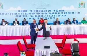 The concession agreement was signed between Plasduce Mkeli Mbossa, Director General of the TPA, and Sultan Ahmed Bin Sulayem, Group Chairman and CEO of DP World, in the presence of H.E. Samia Suluhu Hassan, President of the United Republic of Tanzania.