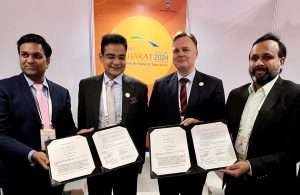 From left to right: Kapil Maheshwari, CEO Welspun Energy; B. K. Goenka, Chairman Welspun Group; Keith Svendsen, CEO APM Terminals; Girish Aggarwal, Managing Director, APM Terminals Pipavav