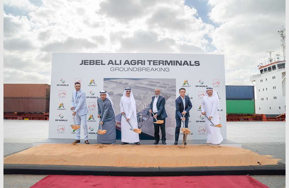 The groundbreaking was attended by leading figures from the joint venture partners, including Sultan Ahmed bin Sulayem, Group Chairman and CEO, DP World; Abdulla Bin Damithan, CEO and Managing Director, DP World GCC; Yogesh Raipuria, Chief Executive Officer, Adroit Overseas Canada and Yasin Abdul Majid Ranani, Managing Director, Al Amir Foods