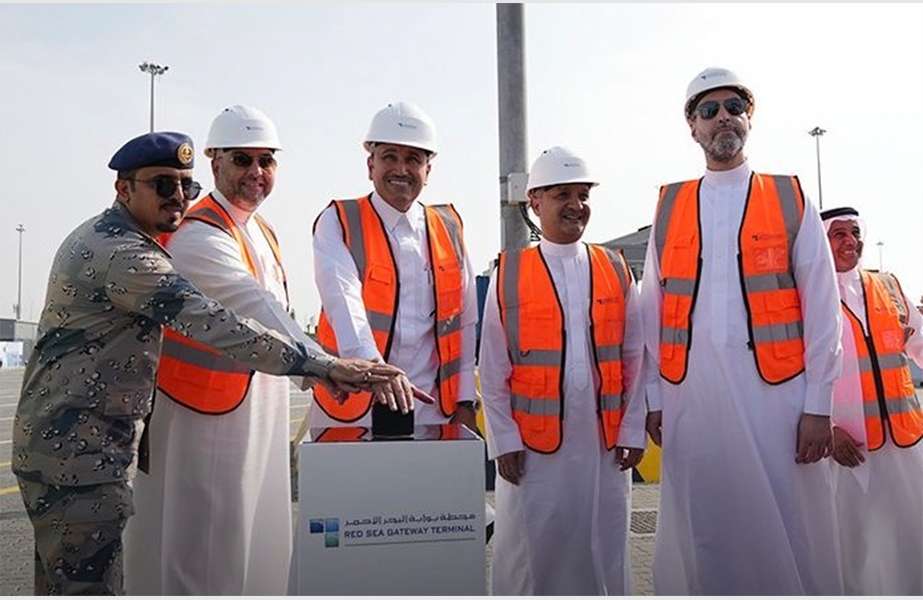 H.E. Eng. Saleh bin Nasser Al-Jasser marking the completion of the RSGT North Container terminal works at a ceremony in February this year
