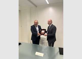 The signing between the General Manager of the Naval Vessels Division of Fincantieri, Dario Deste, and Rear Admiral Hossam El-Din Ezzat Kotb, Chairman and CEO, on behalf of Alexandria Shipyard, took place at the Doha International Maritime Defence Exhibition & Conference (DIMDEX)