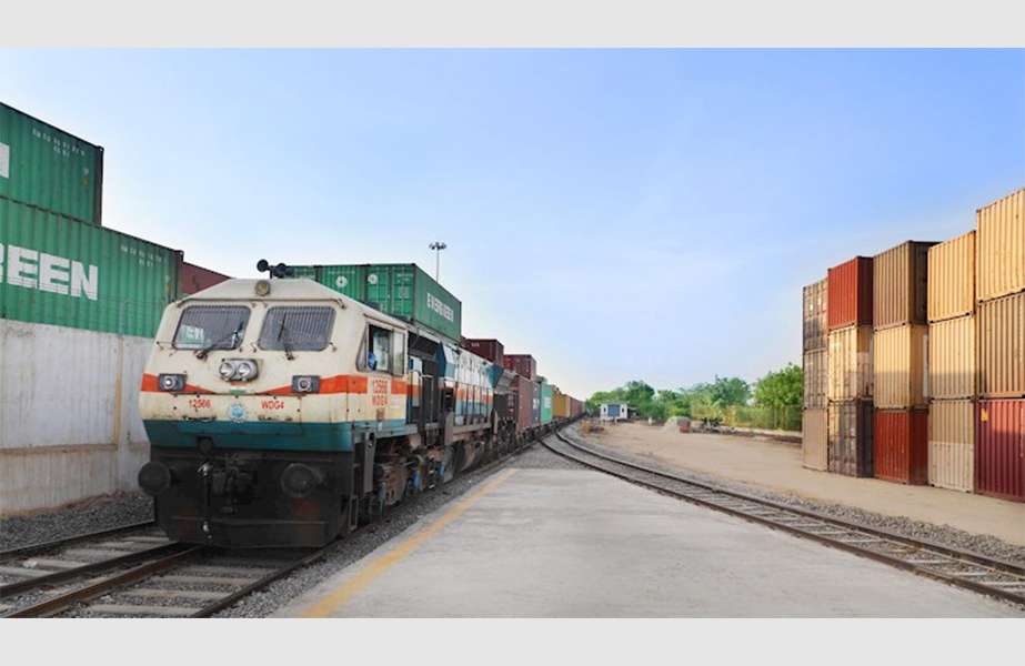 The new rail service leaving the Sachana-Ahmebad ICD bound for Mundra