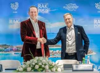 Roy Anthony Cummins, CEO RAK Ports, and Josef Kleindienst signing the agreement to set up a new marine construction facility in the emirate