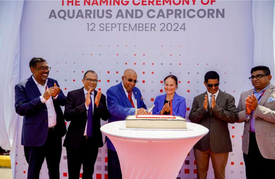 Story-13 Stakeholders celebrate the arrival of two new tugs at Colombo port, which will operated by Sri Lanka Shipping