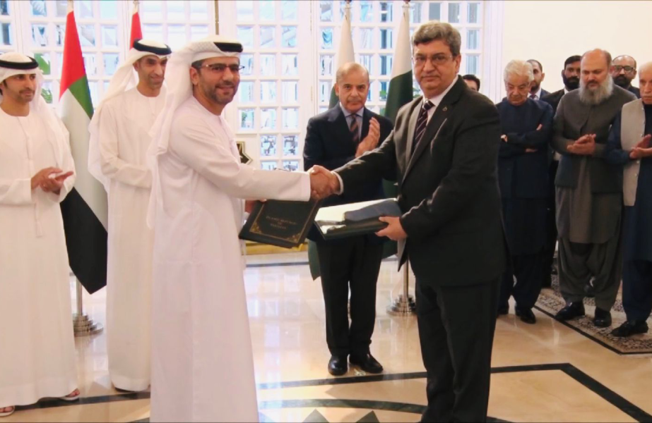 The MoUs were signed and exchanged in Islamabad in the presence of H.E Muhammad Shehbaz Sharif, Prime Minister of Pakistan, H.E. Dr Thani bin Ahmed Al Zeyoudi, UAE Minister of State for Foreign Trade, H.E Mohammad Ishaq Dar, Deputy Prime Minister and Minister of Foreign Affairs , H.E. Hamad Obaid Alzaabi, UAE Ambassador to the Islamic Republic of Pakistan, as well as a number of Cabinet Ministers and senior officials from AD Ports