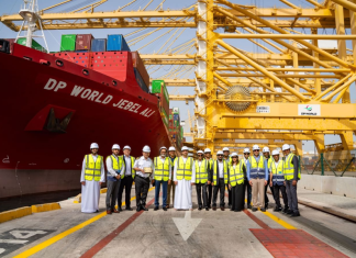 To commemorate the maiden call, DP World and Unifeeder senior management hosted a special reception at Jebel Ali