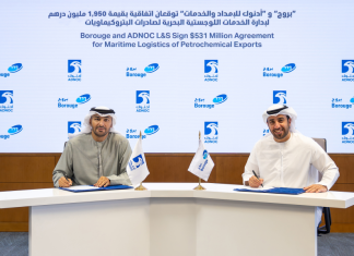 Hazeem Sultan Al Suwaidi, CEO of Borouge and Captain Abdulkareem Al Masabi, CEO of ADNOC L&S, signing the new agreement