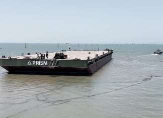 Prism Logistics has deployed a heavy lift barge which is now operating off the coast of Abu Dhabi