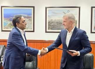 Dr. Muthu Chezhian, CEO of LNG Alliance and Captain Rado Antolovic, CEO of Drydocks World