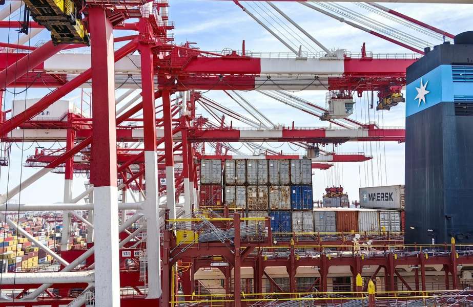Story-8 Steelpaint products have been used to coat a number of cranes at Chennai port