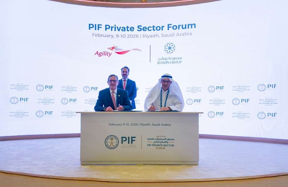 Story-7 The agreement was signed on the sidelines of the PIF Private Sector Forum in Riyadh by Sabah Barakat, AGCEO of ROSHN Group, and Tarek Sultan, Chairman of Agility