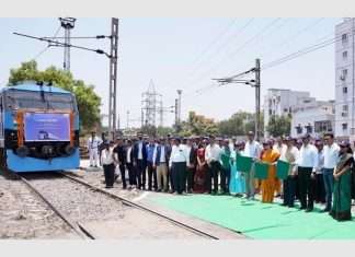 The departure of the first Maersk train dedicated to the pharmaceuticals sector