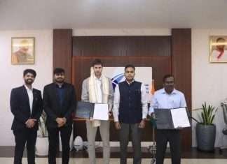The MoU was signed on behalf of VOCPA by Shri A. Ganesan, Chief Mechanical Engineer, while Dr. Maximilian Held, Chief Operating Officer and Head of Solutions Lab & Shipping Initiative, H2Global Foundation, signed on behalf of H2Global