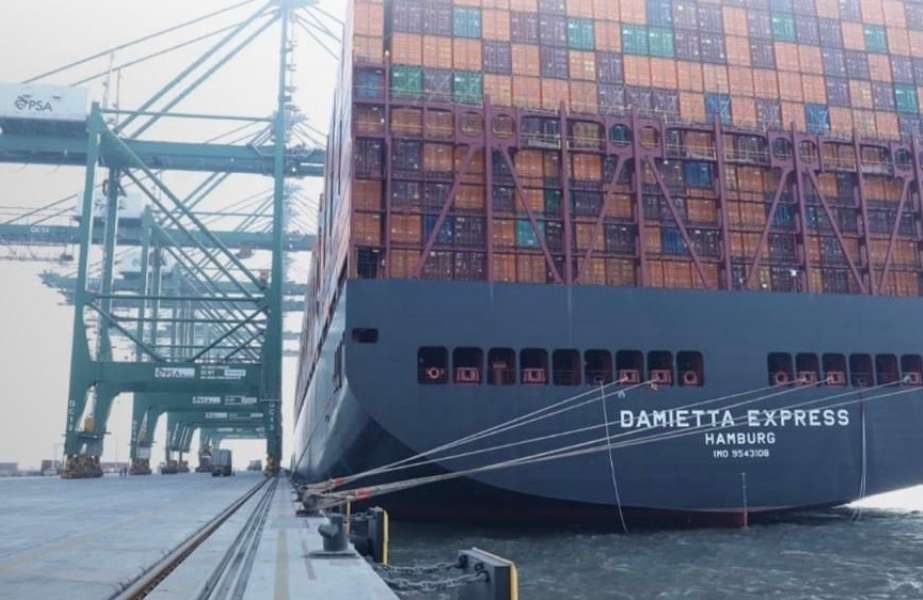 Story-9 JNPA is India’s leading container port capable of handling some of the world’s biggest containerships