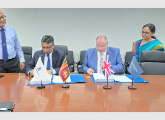 Thimira Godakumbura, Managing Director and CEO of CDPLC, and Simon Hibberd, CEO of Global Marine Systems Limited, signing the shipbuilding contract in Colombo