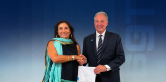 The definitive agreement to jointly develop and operate Terminal 4 at Jeddah Islamic Port was officially signed in Paris by Lars Vang Christensen, Group CEO of RSGT, and Christine Cabau, Executive Vice President of CMA CGM.